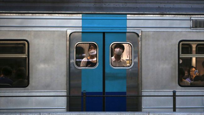 Pria di Korsel Tewas Tersangkut Pintu Kereta Bawah Tanah 