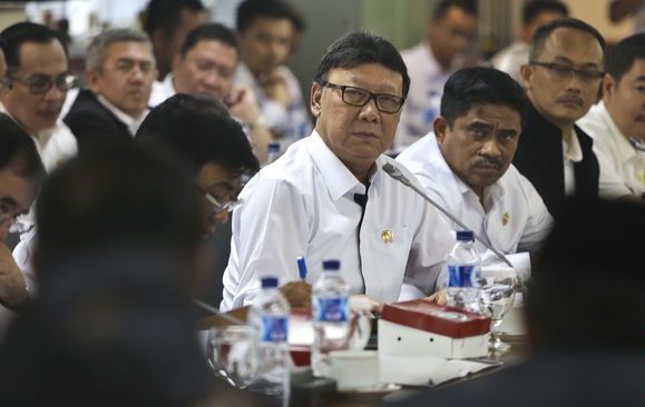 Mendagri: Pencairan DAU Ditunda, Kepala Daerah Harus Berhemat