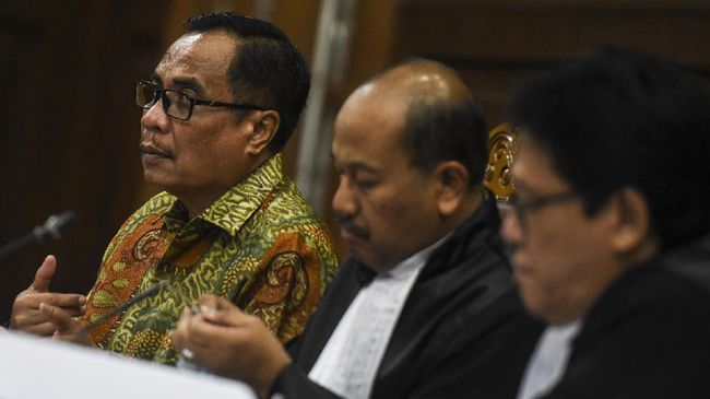Pengacara Hotma Sitompul Akui Terima Uang dari Terdakwa e-KTP 
