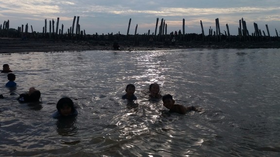 Pantai Dumai Menjadi Pilihan Favorit Masyarakat Berlebaran