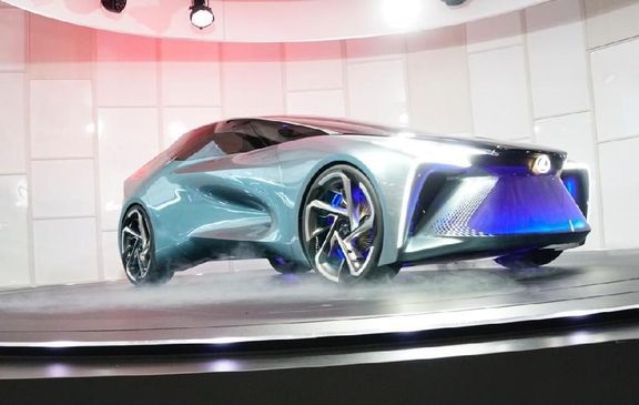Model Konsep Listrik Pertama Lexus