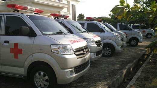 Aspirasi Anggota DPRD Riau, Enam Desa di Rohul Terima Bantuan Ambulance dari Bankeu Riau 