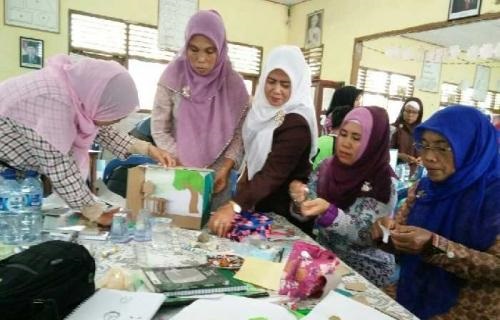 Sebuah Diorama dari Bahan Bekas Mampu Menceritakan Apa yang Dibaca Pelajar di Dumai