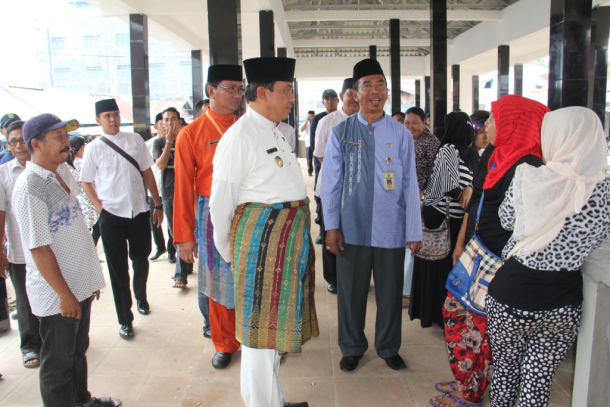 Pedagang Enggan Tempati Kios Baru