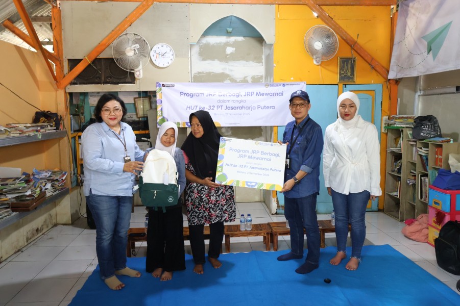 Jasaraharja Putera Gelar Kegiatan CSR di Kampung Pemulung Lapak Sarmili  Bambu Pelangi dalam Road to HUT ke-32