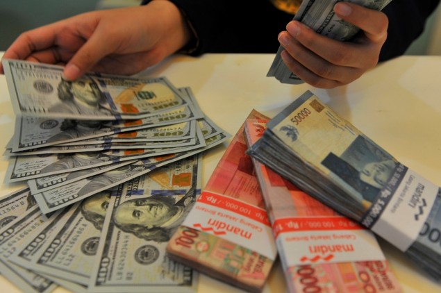 Rupiah Diprediksi Masih Terus Anjlok