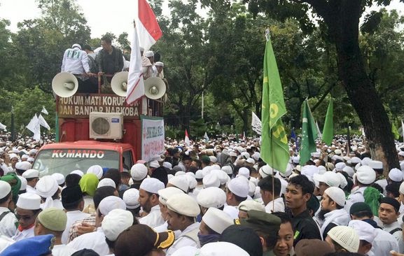 Temui Massa GMJ, Kabareskrim Tegaskan Kasus Ahok Diproses