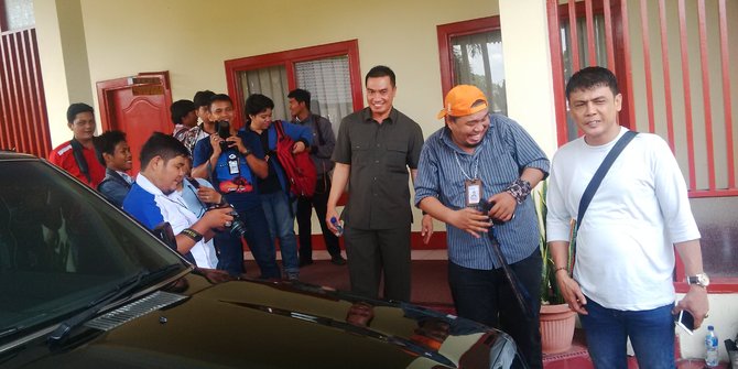 KPK Periksa Mantan Anggota DPRD dan Pegawai Sekwan