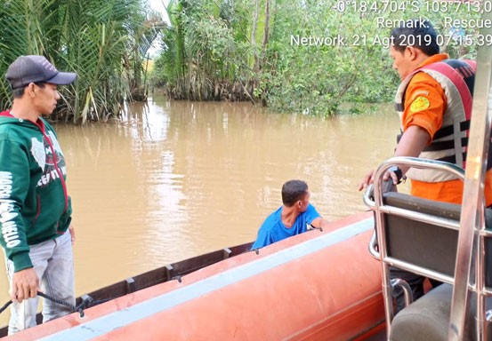 Warga Inhil Hilang Diterkam Buaya Saat Mencari Udang di Sungai