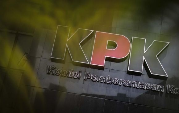 KPK Periksa Saudara Kembar Istri Emirsyah Satar Terkait TPPU 