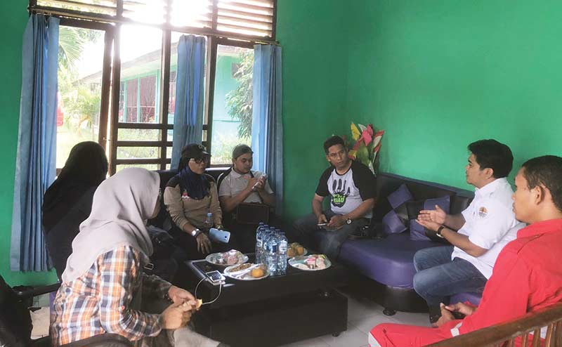 Peserta LKTJ PWI - KLHK Tinjau Karhutla Siak 