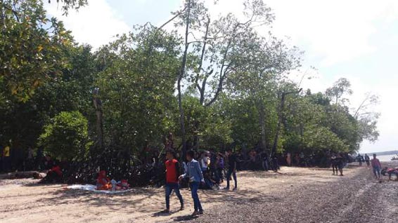 Pantai Solop jadi Primadona Berlibur Lebaran Masyarakat Inhil