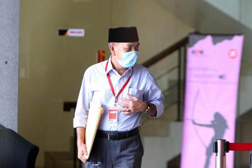 Kadis Perkebunan Riau Diperiksa KPK
