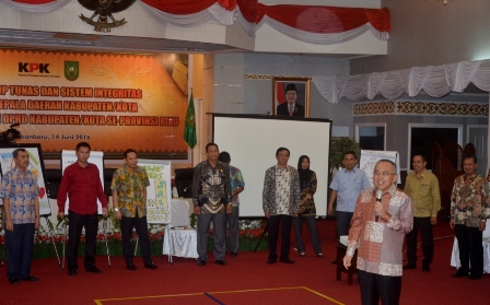 Bupati Wardan Hadiri Penutupan Workshop Tunas dan Sistem Integritas Tajaan KPK 