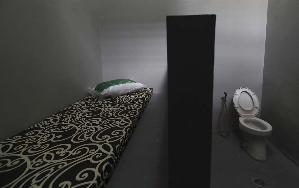 Setya Novanto Kini Tidur Beralas Kasur Busa di Rutan KPK