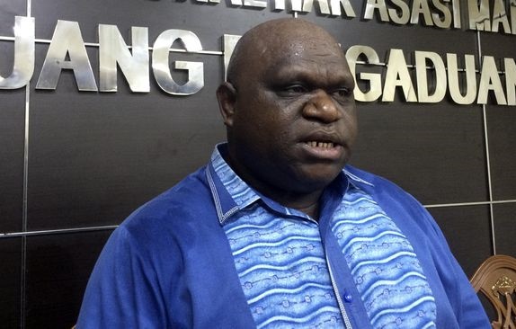 Anggota DPRD Sebut Polisi Menembaki Massa di Manokwari