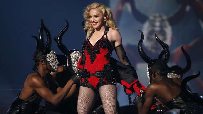 Idris Elba akan Membuka Aksi Madonna di Berlin