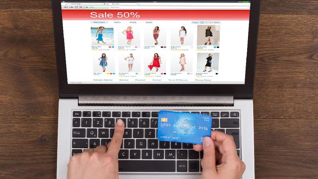 Pemerintah Bakal Kenakan Pajak Transaksi e-Commerce 