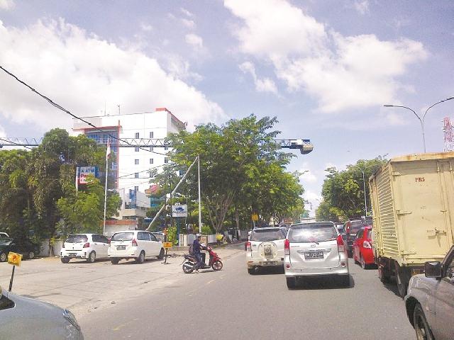 Dewan Minta Pembangunan Weston Hotel Dihentikan