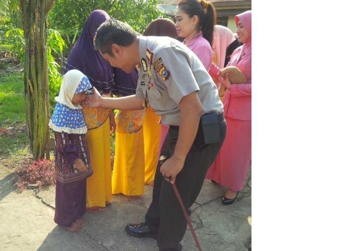 Hut Bhayangkara ke-69, Polres Inhil Anjang Sana ke Panti Asuhan Muhammadiyah dan Puri Kasih Tembilah
