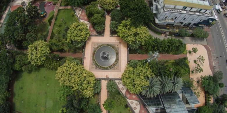5 Taman Kota untuk Santai Sore di Jakarta 