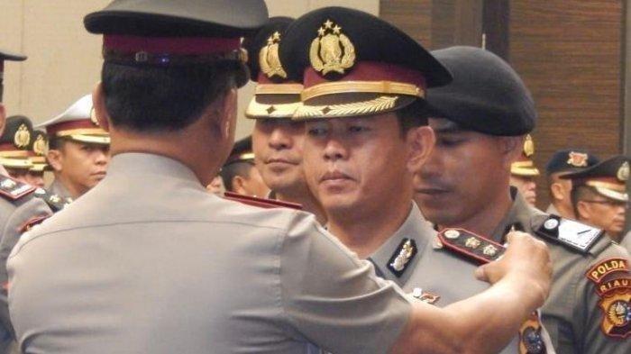 Ngobrol Saat Kapolri Pidato Kapolres Kampar Dicopot