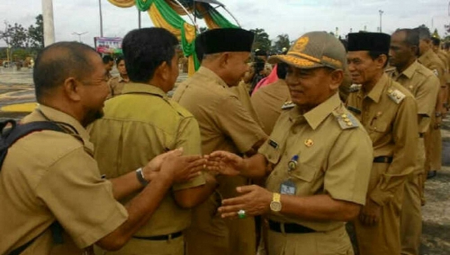 Pimpin Apel Perdana Usai Libur Lebaran, Ini Pesan Bupati Harris 