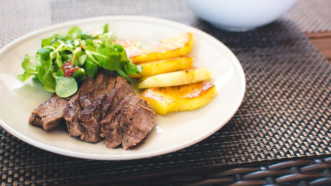 Opsi Sarapan Daging untuk Tubuh Ramping 