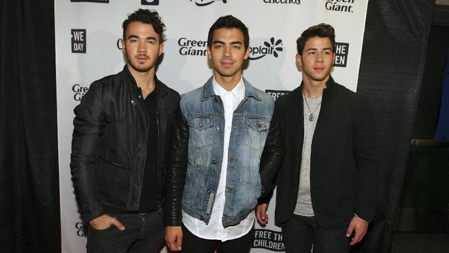 Jonas Brothers Disebut akan Reuni usai Enam Tahun Bubar
