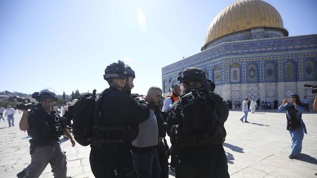 Israel Usir Aktivis HAM hingga Mata-Mata China di Australia 