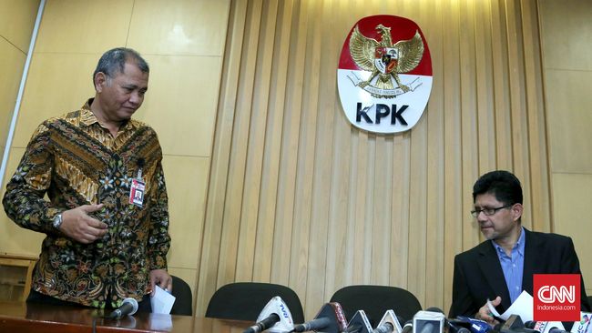 Dua Pejabat Beserta Bupati Resmi Ditahan KPK