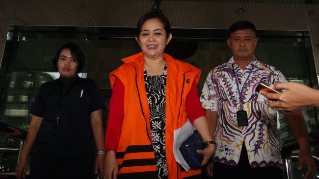 Dessy Terdakwa Suap Pelebaran Jalan Keberatan dengan Dakwaan