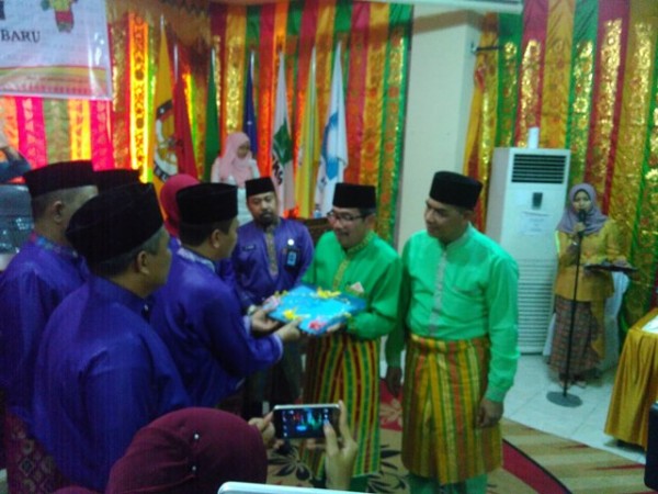 KPU Periksa Berkas Dr Sahril-Said Sohrin Satu Jam Lebih 