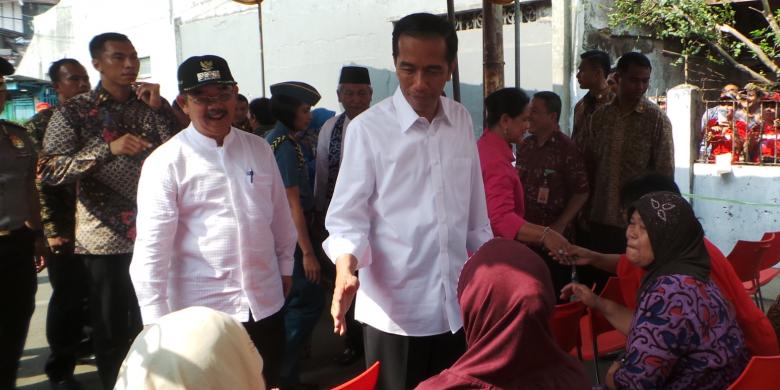Jokowi: Kalau Kereta Cepat Pakai APBN, Mending Bangun Kereta di Papua