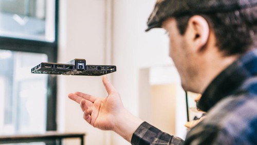 Hover Camera Passport Bantu Selfie Ekstrim 