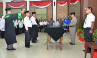 Bupati Jefry Ambil Sumpah PNS di Lingkungan Pemkab Kampar