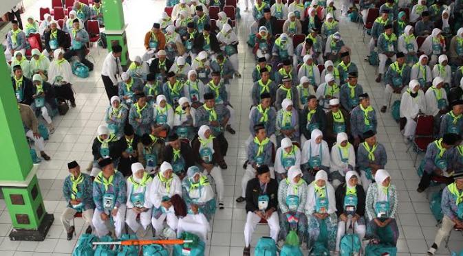 290 CJH Riau Lunasi Biaya Haji Tahap II