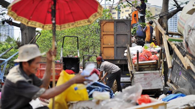 Ahok Ancam Rombak Dinas Kebersihan Akibat Dugaan Pungli