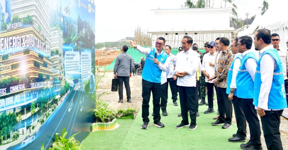 Presiden Groundbreaking PLN HUB di Kawasan IKN: 100 Persen Harus Memakai Energi Hijau