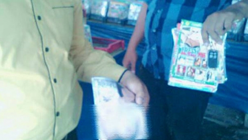 Razia Rutin, Polres Pelalawan Dapati Ratusan Botol Miras dan VCD Porno 