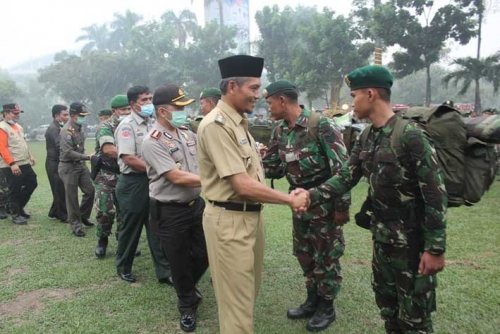 Pekanbaru Mendapat Bantuan 108  Pasukan Karhatlut Pusat