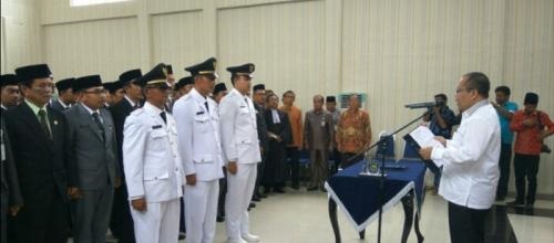 Bupati Meranti Lantik Pejabat Eselon III dan IV, Banyak Kabag dan Camat Pindah Posisi 
