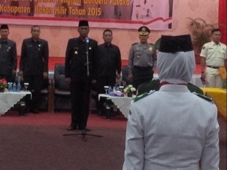 Bupati Kukuhkan 33 Paskibraka Rohil 