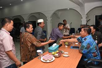 Alokasi Dana Desa Besar, Ahmad Syah Minta Aparatur Desa Bekerja Sesuai Aturan Main