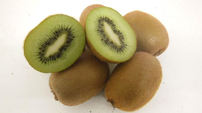 Melahap 6 Manfaat Buah Kiwi untuk Kesehatan
