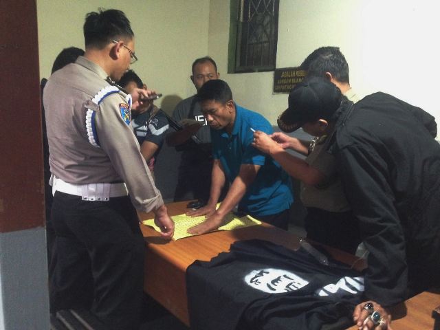 Simpatisan ISIS Teror Mapolsek Kebayoran Lama
