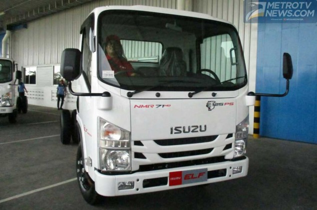 Tak Mau Kalah di Truk Ringan, Isuzu Hadirkan NMR71 