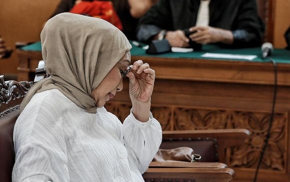 Ratna Sarumpaet Divonis 2 Tahun Penjara