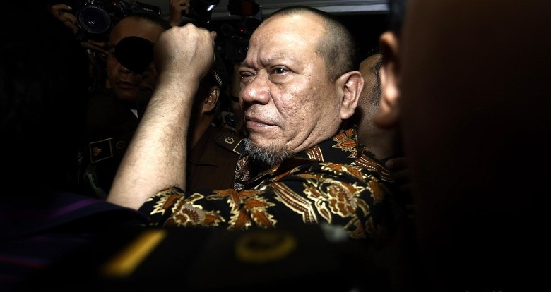 Jampidsus Sebut KPK Akan Periksa La Nyalla Besok 