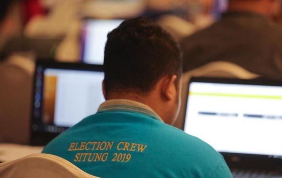 Kisah Petugas Situng KPU, Lelah dan Disumpah Kena Azab